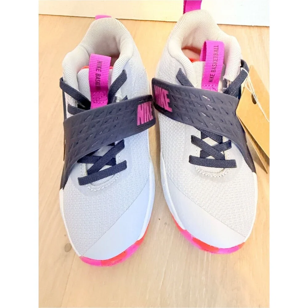 NWT ✨ NIKE BASKETBALL Little Kids Shoes. Size 12C $60